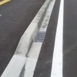 エプロン付歩車道境界ブロック >社会資本整備総合交付金事業吉田原通線道路改良工事